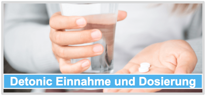 Frau mit einem Glas Wasser und Kapseln in der Hand zu sehen. Detonic Einnahme Dosierung
