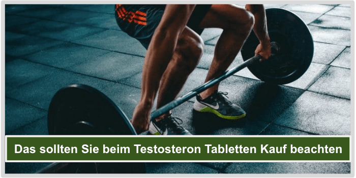 Ein Mann beim Krafttraining Das sollte man beachten Testosteron Kauf Bild